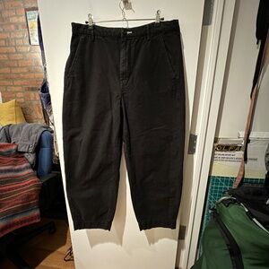 Everlane 100% Cotton Size 12 barrel leg pants black